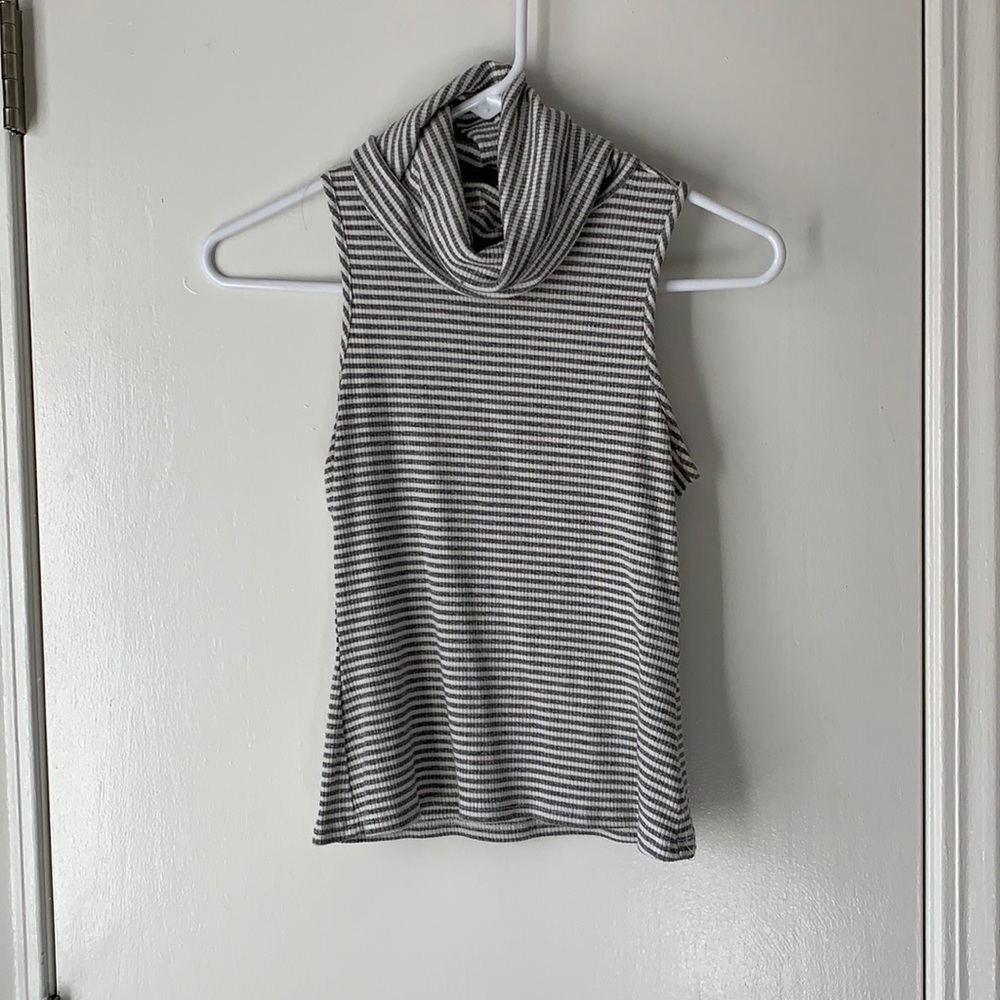 Size small